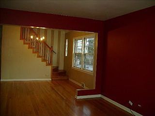 2nd image of 1927 Bristol Ave
