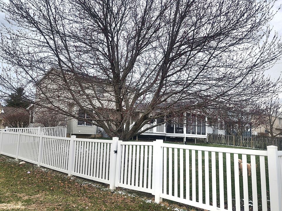 2nd image of 1615 Fairfield Ct