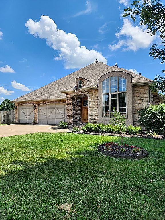 3110 W Knob Hill St, Springfield, MO 65810 | Zillow