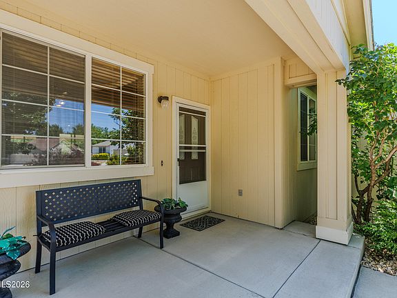3rd image of 1319 Winnies Ln