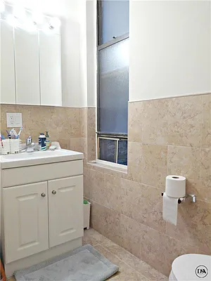 Rented by DSA Realty | media 21