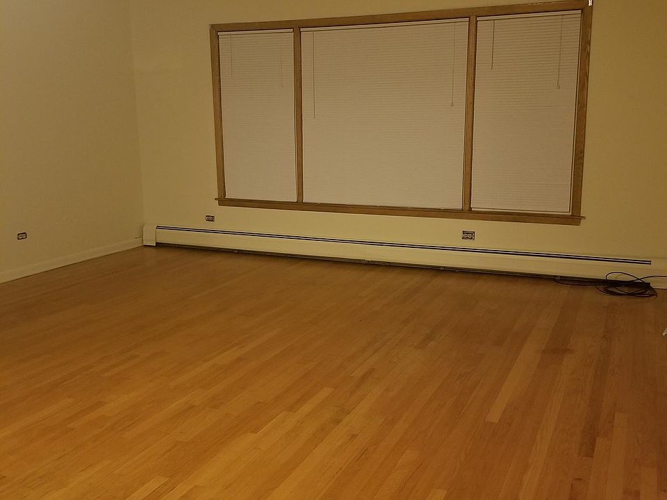 1st image of 2604 N Neva Ave #1