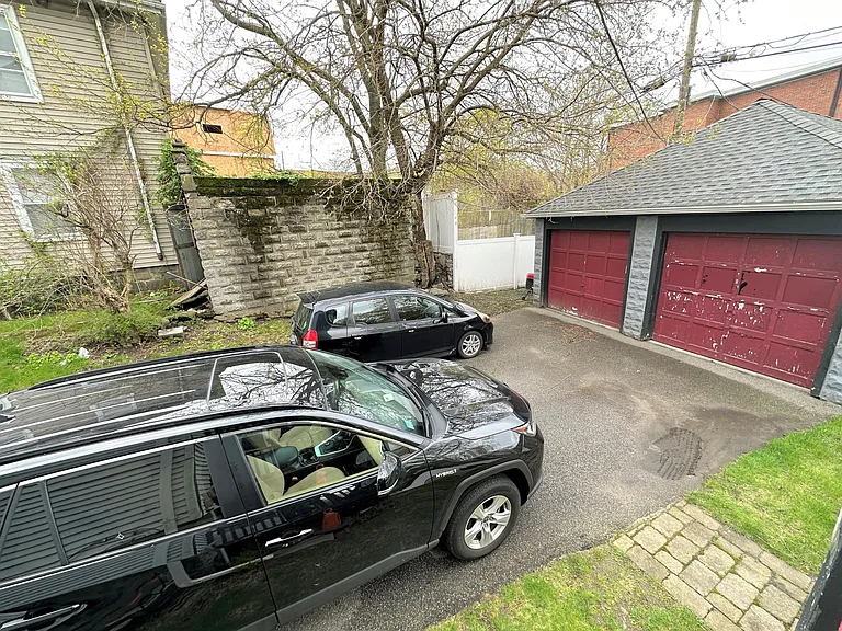 17 Bentley St #1 — Photo 11