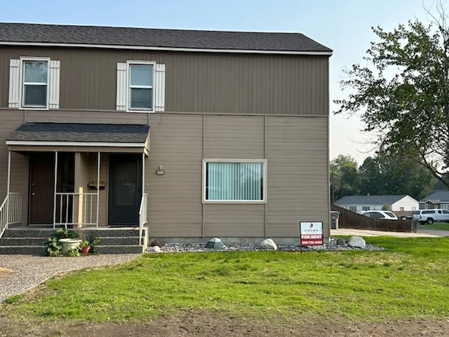 Richland 'A' Duplex- 4 bed, 2 ba with Private Yard — Photo 2