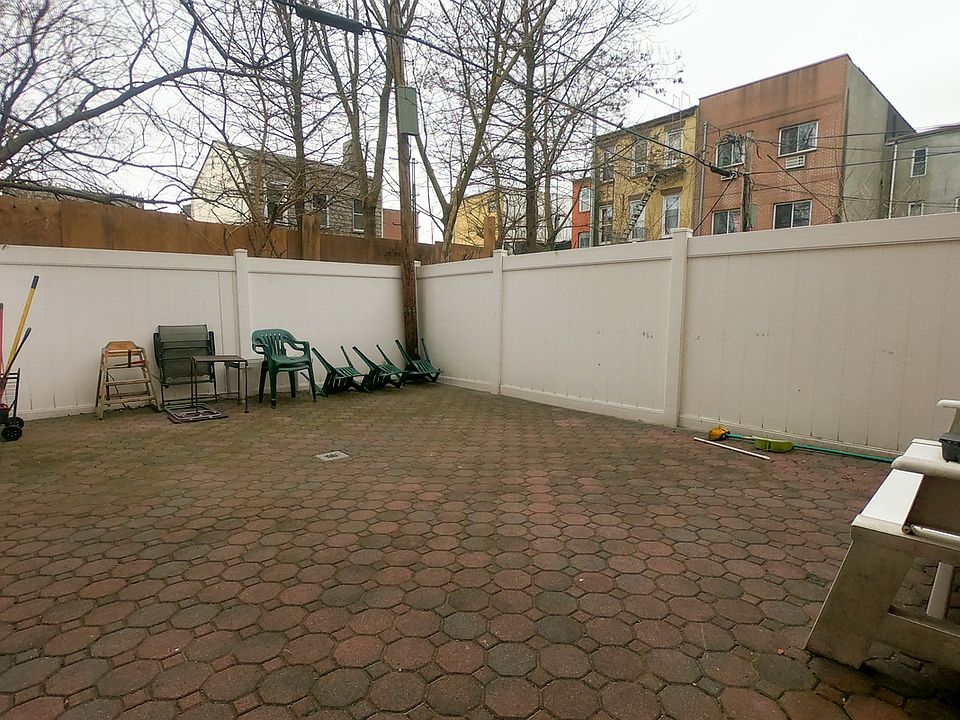 1st image of 140 Madison St #B