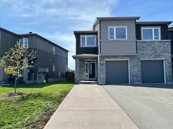 23 Stokes Dr, Carleton Place, ON K7C 0J6
