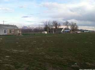 300 S Center, Lynndyl, UT 84640