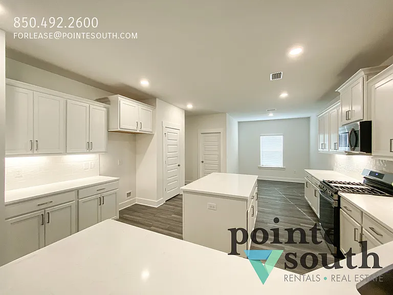 510 Hardwood Ave — Photo 6