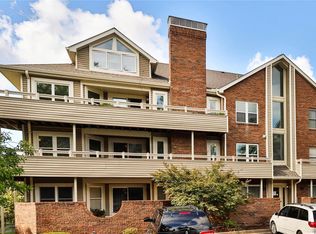 1010 Thoreau Ct APT 303, Saint Louis, MO