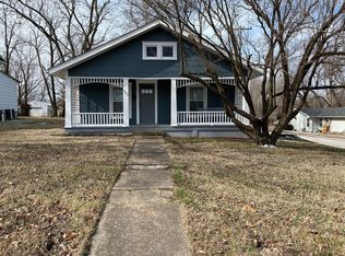 1343 N Rogers Ave, Springfield, MO 65802