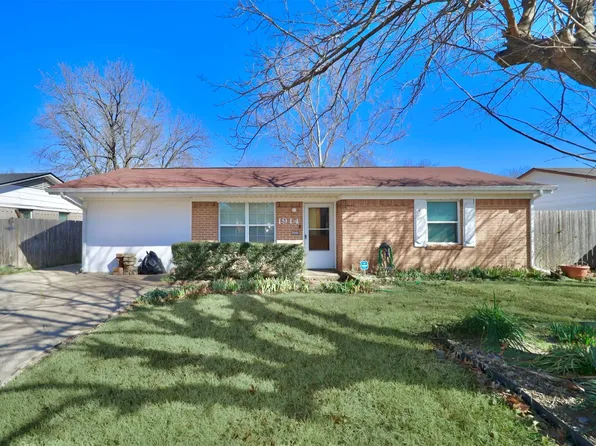 1914 Del Oak Dr, Mesquite, TX 75149