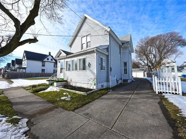 40 Edna Pl, Buffalo, NY 14209