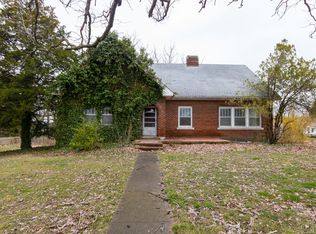 511 W Jackson St, Marshfield, MO 65706