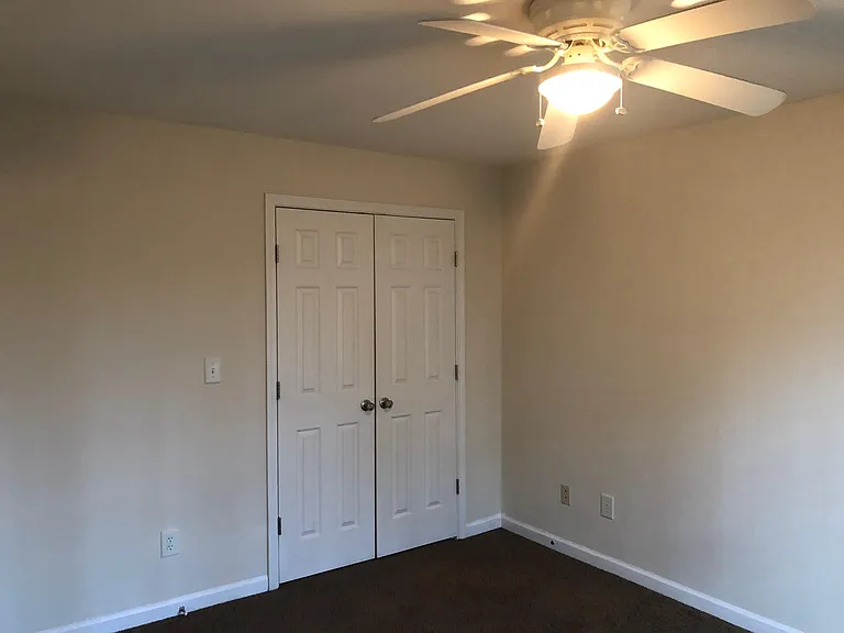410 Summer Pl — Photo 17