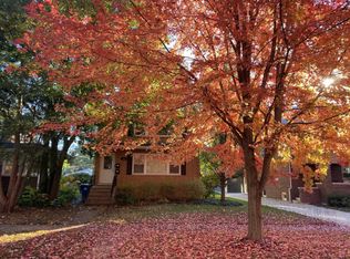 10 S Wright St #2, Naperville, IL 60540