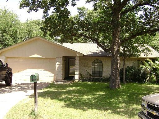 1st image of 3005 Adrienne Dr