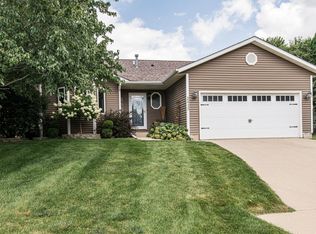 2415 62nd St NW, Rochester, MN 55901