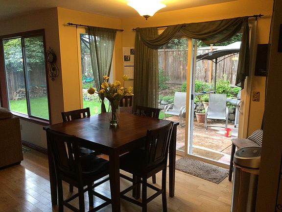 sunny breakfast nook