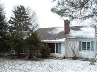 2613 Sourek Rd, Akron, OH 44333