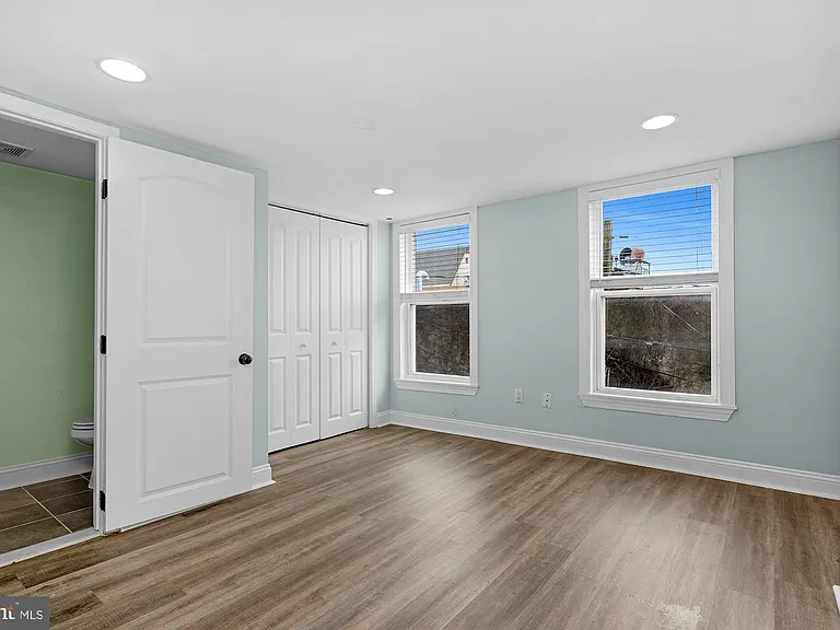 1201 Union Ave — Photo 6