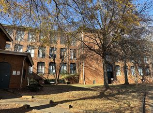201 S Hoskins Rd APT 312, Charlotte, NC 28208