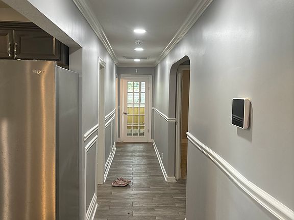 5th image of 1413 Wrightsboro Rd