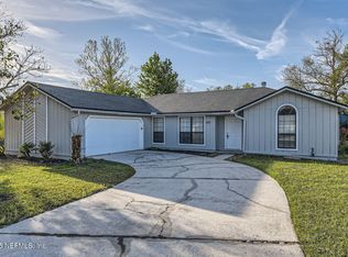 8331 Cross Timbers Dr W, Jacksonville, FL 32244