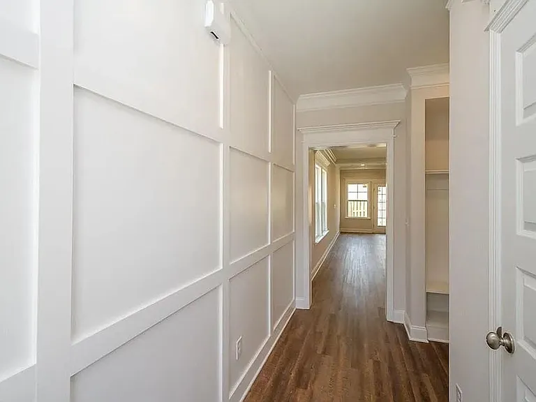 335 Sumac Trl — Photo 3