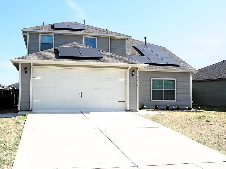 13832 Musselshell Dr — Photo 2