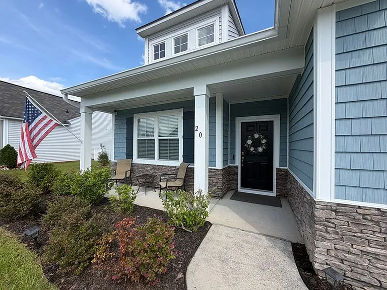 20 Henslow Fld — Photo 2