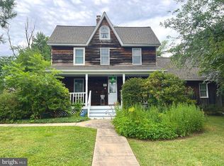 82 Ritters Ln, Owings Mills, MD 21117