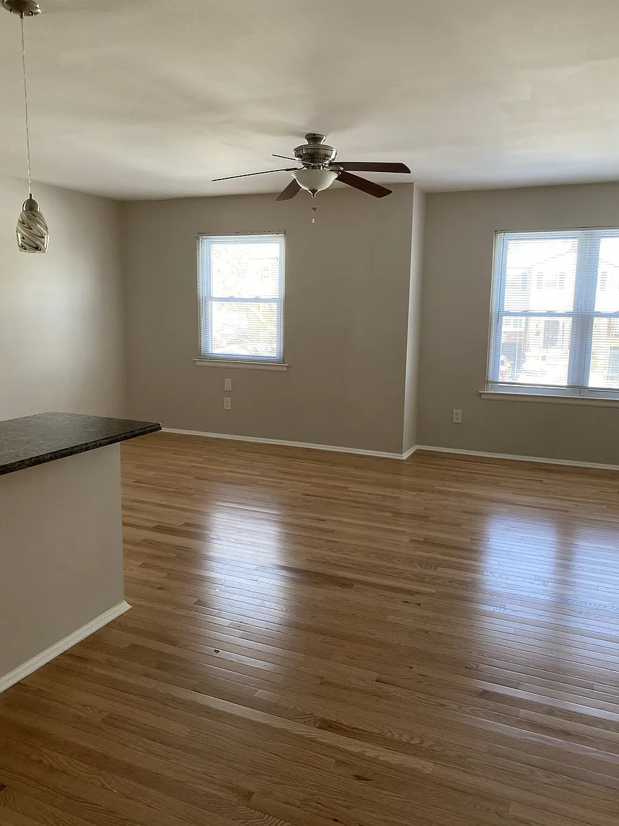 Livingroom - 312 Birch Dr #2