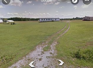 26342 Peters Bridge Rd, Courtland, VA 23837