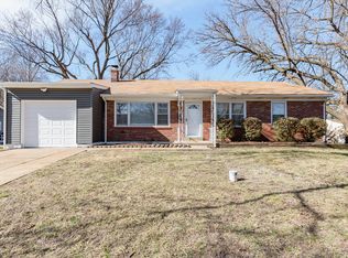 345 Aubuchon St, Florissant, MO 63031