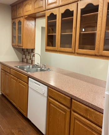3rd image of 18 Townhouse Ln