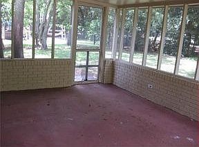 4th image of 4533 Pimlico Dr