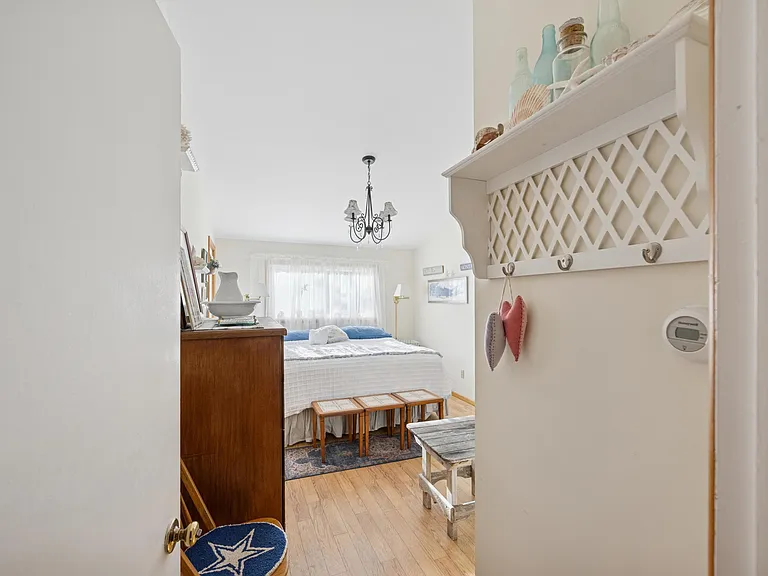 22 Flagg Ave — Photo 23