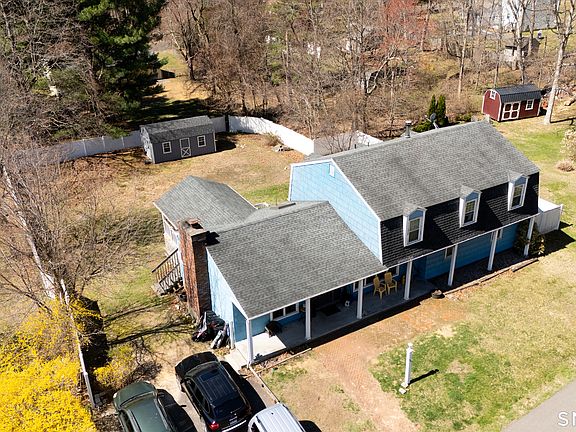 2nd image of 164 Brooks Hill Road