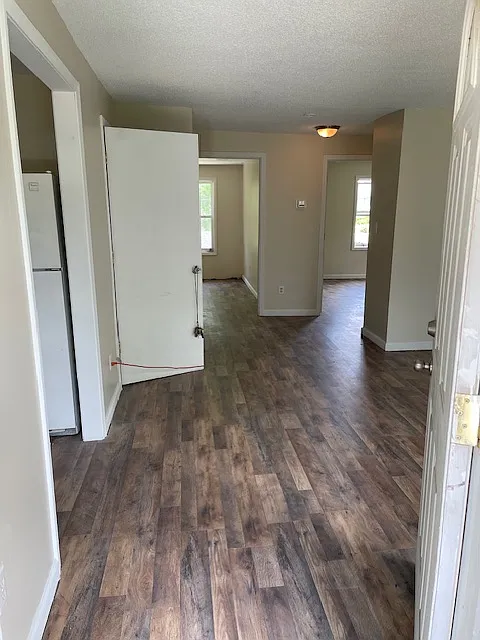 2 bed, 750 sqft, $1,200 — Photo 4