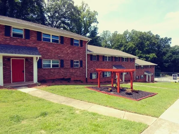 820 7th St, Winston Salem, NC 27101