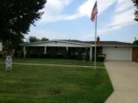 2nd image of 8651 Green St