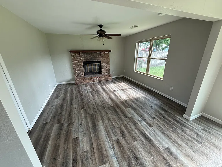 14 Ramona Dr — Photo 6