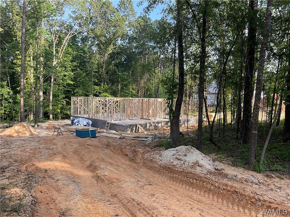 1st image of 15439 Reserve Cir
