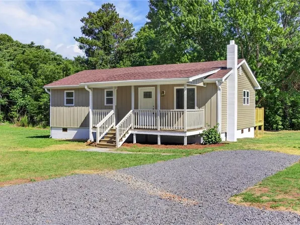 2645 Huffine Mill Rd, Mc Leansville, NC 27301