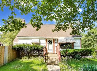 17558 Community St, Lansing, IL 60438