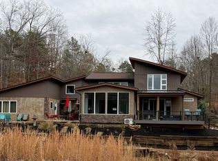 111 N Hogan Dr, Westminster, SC 29693