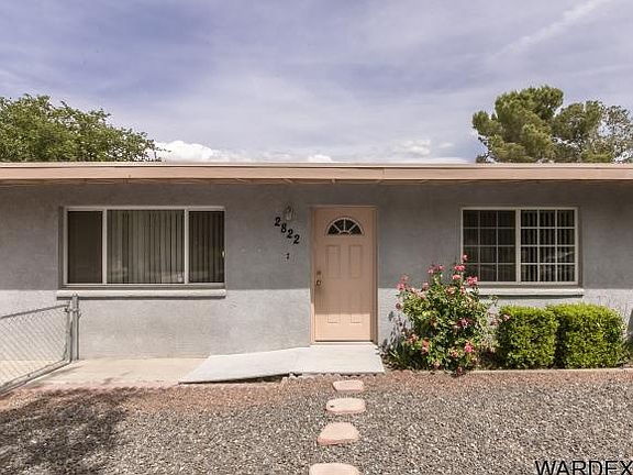 4th image of 2822 Van Marter Dr