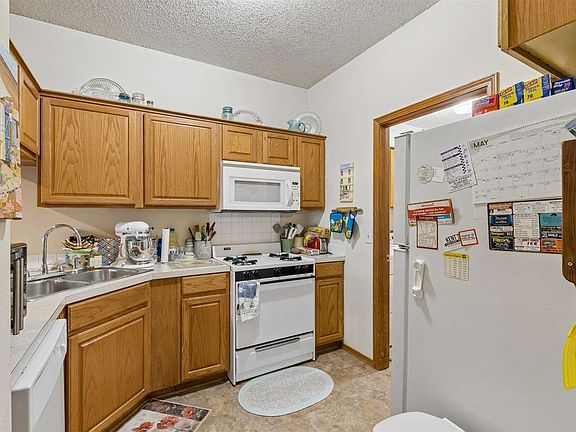 5th image of 1404 Par Rd