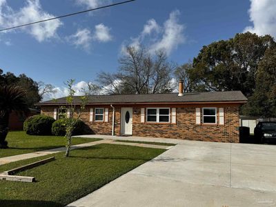 7160 Peninsula Dr, Pensacola, FL, 32526
