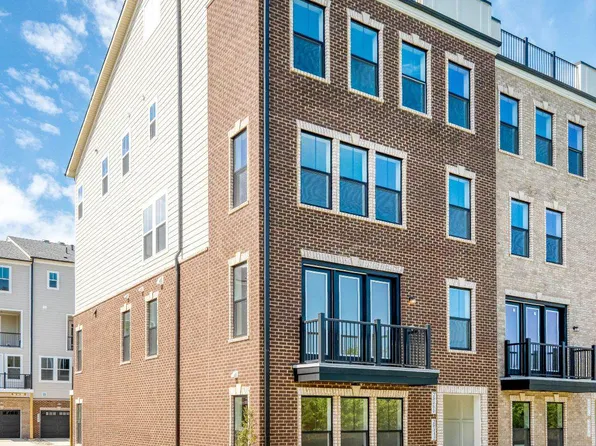 20882 Murry Falls Ter, Ashburn, VA 20147